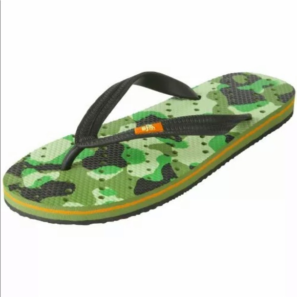 Showaflops Antimicrobial Sandals Camo Flipflops - Picture 2 of 2